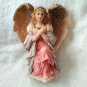 Seraphim Classics Angel Figurine Felicia "Adoring Maiden"
